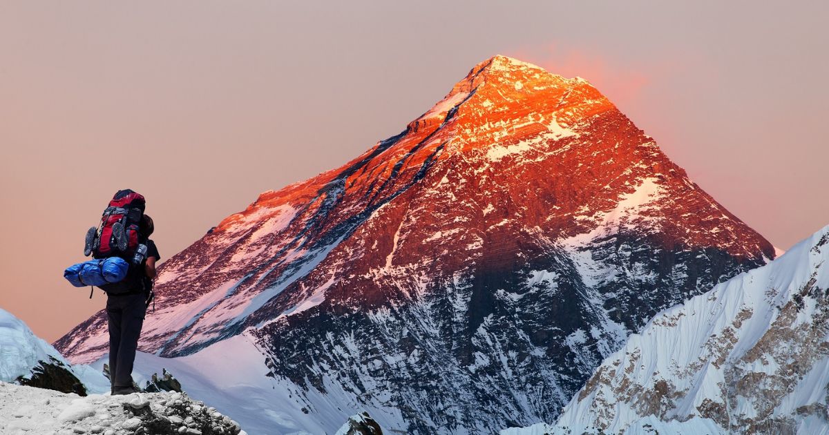 How Many Days Does It Take To Climb Mount Everest?
