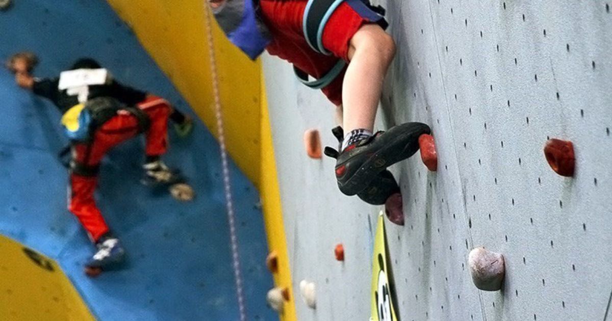 Tips for a Safe and Enjoyable Indoor Climbing Experience