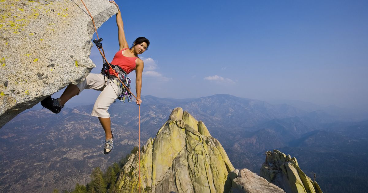 Tips for Incorporating Rock Climbing Into Your Weight Loss Journey