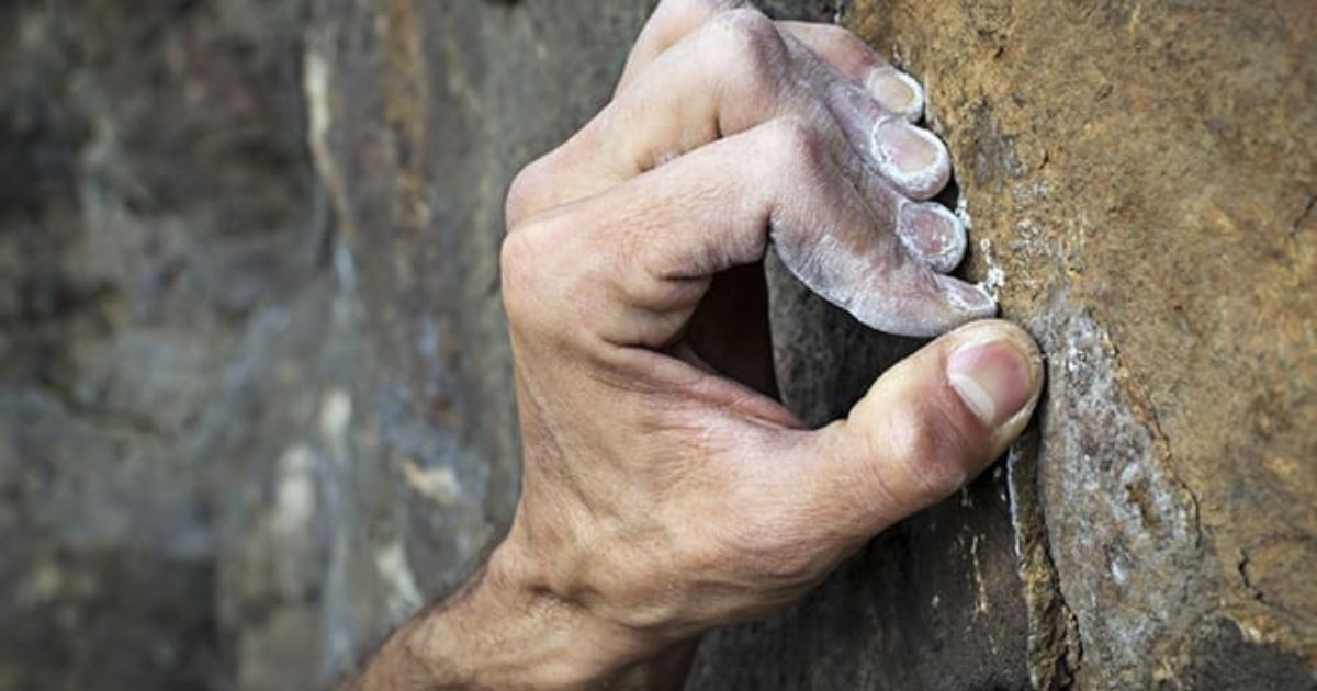 Understanding Fingertips-Only Climbing